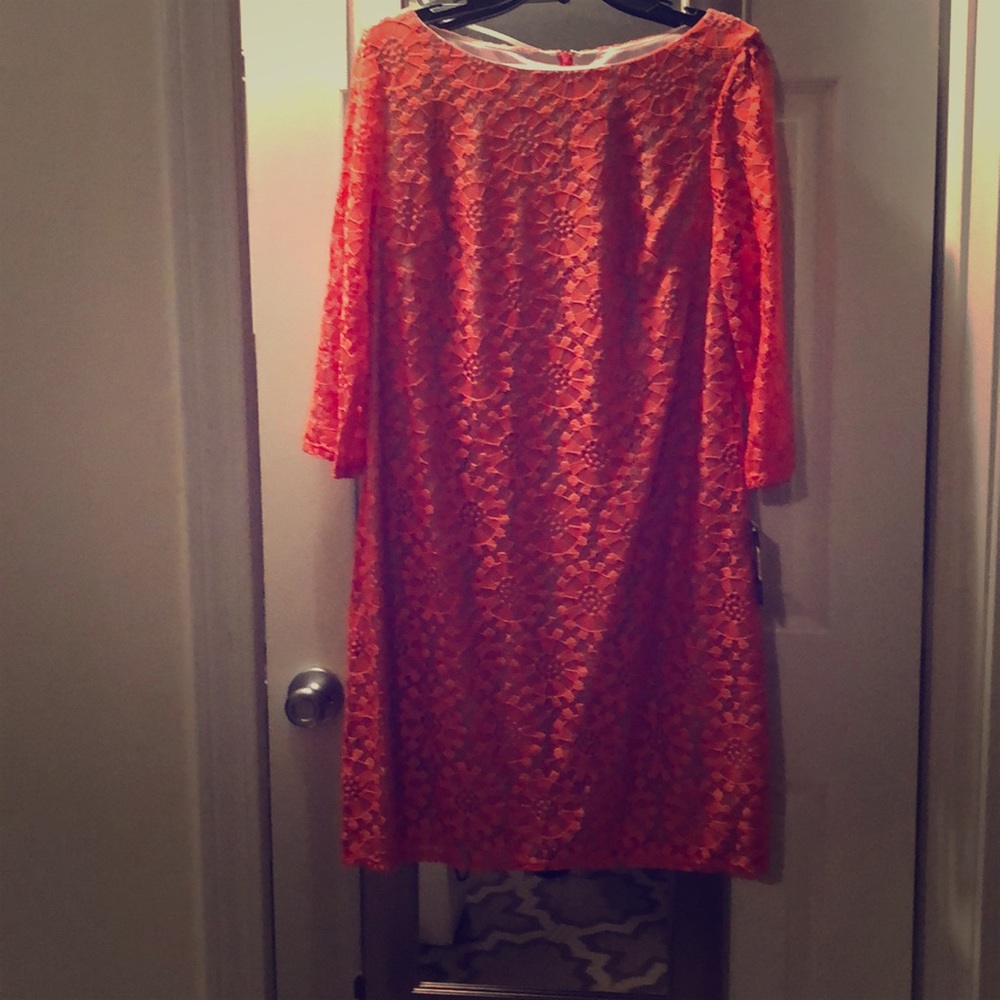 Lace Dress semi-casual, brand new